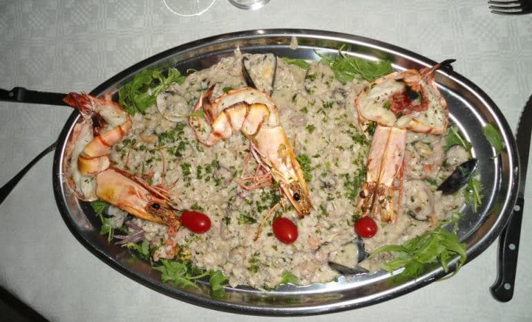 Venezia, pizzeria à Profondeville