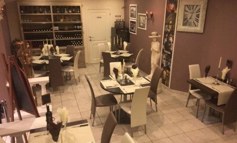 Venezia, pizzeria à Profondeville