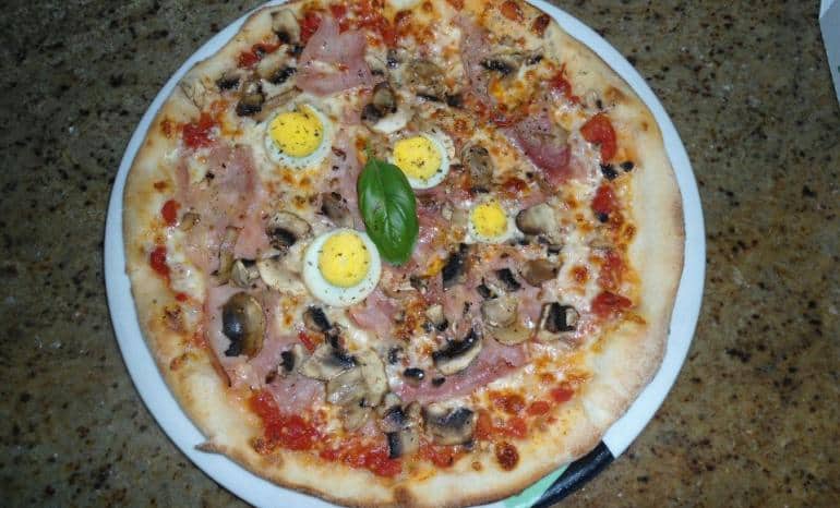 Venezia, pizzeria à Profondeville