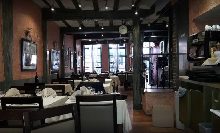 Grill saint paul : Étage, restaurant à Liège