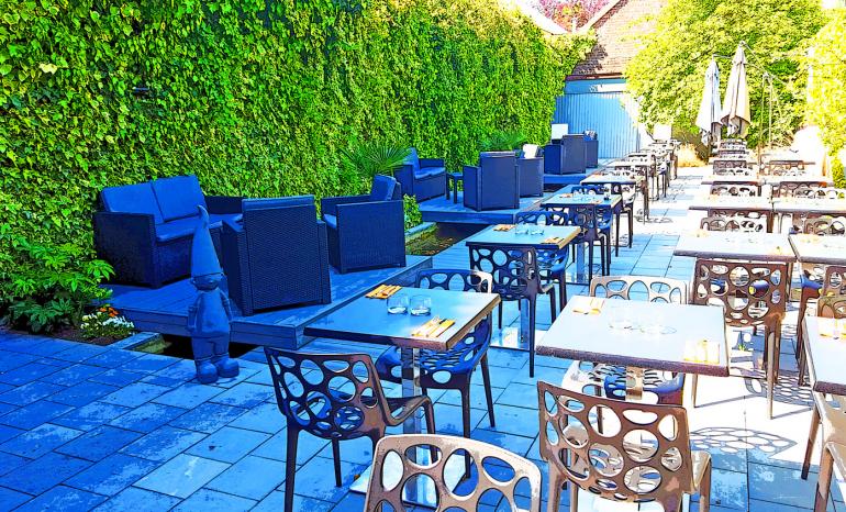 Jollywood, restaurant à Waterloo