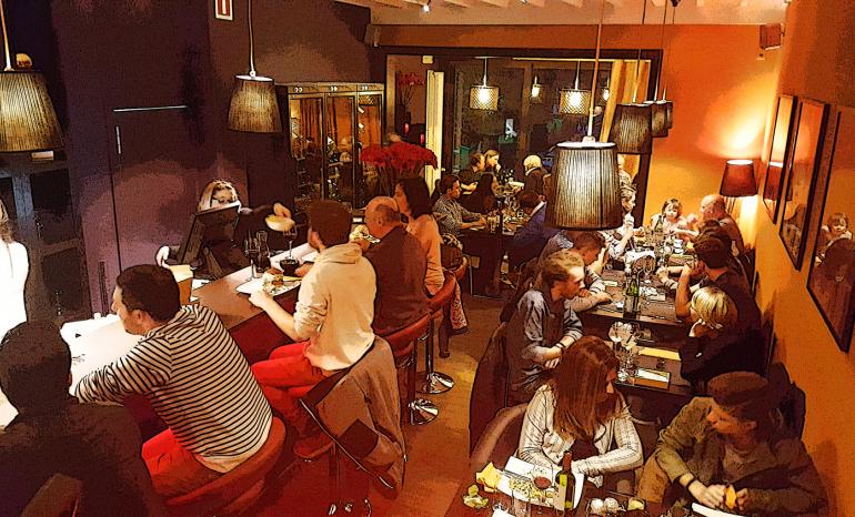 Jollywood, restaurant à Waterloo