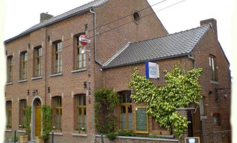 Le Car-table, restaurant à Hellebecq (Silly)