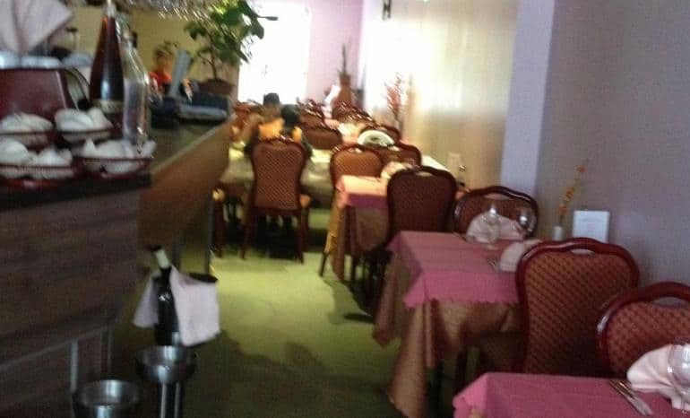 Le Palais d'été, restaurant à Agimont (Hastière)