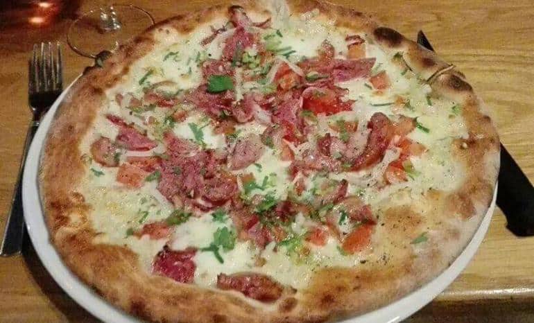 La Bella Notte, restaurant à Aye (Marche-en-Famenne)