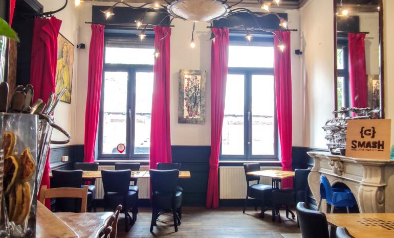 Côté Cour - Côté Jardin, brasserie à Liège