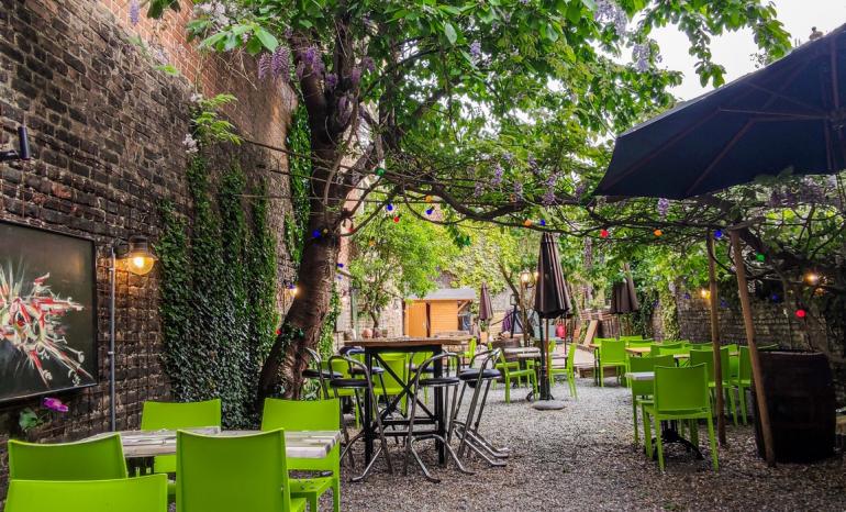 Côté Cour - Côté Jardin, brasserie à Liège