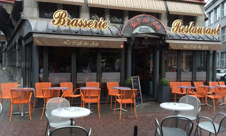 Le Cafe Des Arts, restaurant à Namur