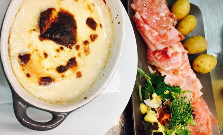 Le Saloon, restaurant à Jemeppe-sur-Sambre