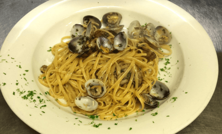 Ca' Del Piero Pazzo, restaurant à Montigny-le-Tilleul