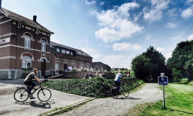 Au Boute En Train, brasserie à Mortroux (Dalhem)